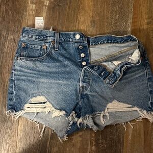 Levis 501 Button Fly Denim blue Shorts distressed